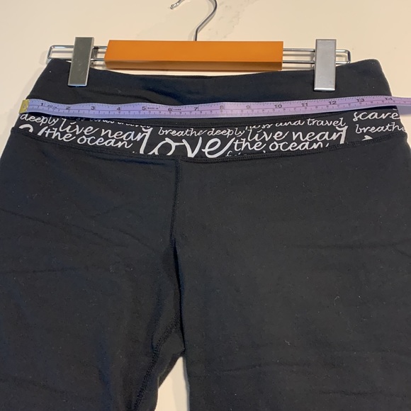 RARE Lululemon Yoga Breath, Love legging size : 6 - Picture 5 of 5